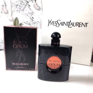 💹38✍️专柜版本,50ml-90ml
圣罗兰黑鸦片女士香水90ml