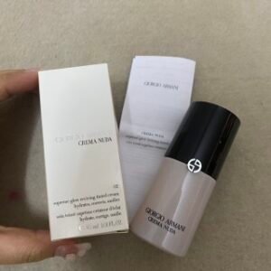 💹25✍️专柜版本
实拍 阿玛尼黑曜石素颜霜30ml光影修颜霜提亮遮瑕裸妆，现货两色：01号粉裸光，02号玫瑰光