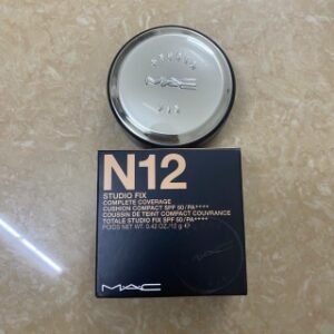 💹38✍️专柜版本
实拍MAC/魅可定制无瑕雾镜气垫12g,现货两色:N12号,N18号