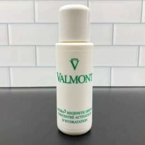 💹60✍️专柜版本
法尔曼蜜润三重补湿精华院装125ml，独家私模 细节全对版 味道对香 市面最高版本 非流通普货 正品质量直供 支持对比 配中文标 打12 件96