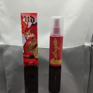 💹18✍️专柜版本
衰败城市定妆喷雾龙年限量款118ml!