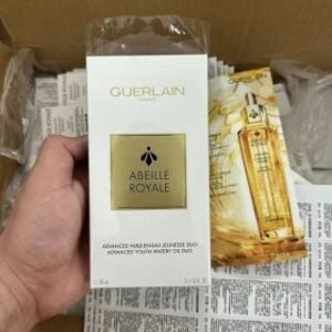 💹45✍️明通版本, 三代老版
老版 三代 娇兰复原蜜50ml ,对版对味
配中文标 单支装封套 件30套 现货供应
