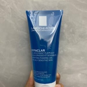 💹30✍️明通版本
新品 明通版理肤泉蓝管洁面啫喱200ml。