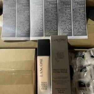 💹62✍️明通版本
新版兰蔻持妆粉底液30ml/明通版
🔜 明通版.高质量❗️现货1⃣色: PO-01#。
🇫🇷LANCOME/兰蔻 持妆粉底液30ml
顶真版本  细节全对版☑️已改新打码
三色号 PO-01#  PO-03#  P-01 配中文标
打12支  件96支  现货优势供应[勾引]