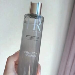 💹45✍️专柜版本
hr赫莲娜溯颜爽肤水200ml