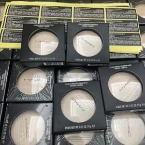 💹40✍️明通版本
新版MAC生姜高光9g/明通版
🔜 明通版.高质量❗️🇺🇸MAC/魅可 生姜高光9g 专柜品质【新版】
明通版 三个一塑封 配中文标➕刷子
件216个 现货优势供应🔥