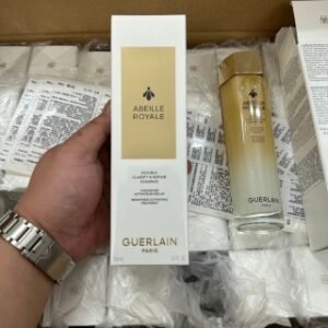 💹48✍️明通版本，最新版
最新版二代娇兰蜂姿水150ml(玻璃款)
料体静置后状态和原版一模一样
件50支 配中文标 日期标 质量全A溜 现货供应