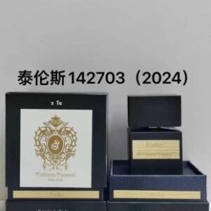 💹70✍️专柜版本

蒂齐纳 泰伦斯香水100ml
🔜 一比一质量❗️142703#蒂齐纳·泰伦斯100ml（2024）