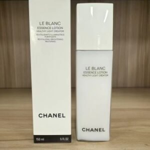 💹45✍️专柜版本
香奈儿光采透白精华水150ML，配中文标+日期标，配说明书，对版对味，打12，件48