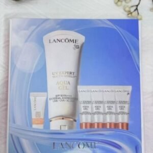 💹80✍️明通版本
兰蔻小白管防晒霜5+1套装!内含:50ml*1+10ml*4+5ml*1。