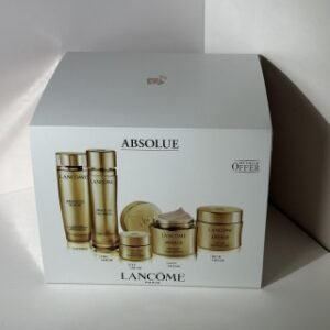 💹210✍️专柜版本
新版兰蔻菁纯五件套！内含：玫瑰臻颜柔肤水150ml，眼霜20ml，臻颜精华乳30ml，RICH面霜60ml，SOFT面霜60ml。