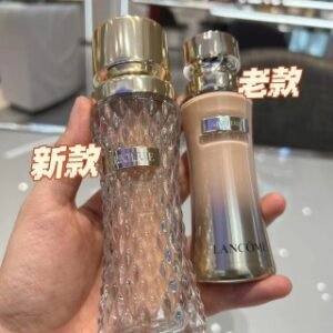 💹90✍️明通版本,最新版
新款 兰蔻菁纯粉底液小蛮腰粉底液35ml,现货三色,色号:90号-100号-110号,可配中文标 需要下单备注!