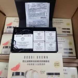 💹100✍️明通版本
新品 芭比波朗橘子面霜一拖四.1+4套盒.包含:面霜50ml*1+面霜7ml*4.套装礼盒，可配中文标.需要下单备注！