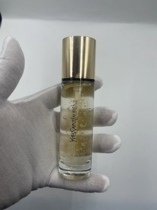 💹35✍️专柜版本
圣罗兰金箔妆前乳30ml!