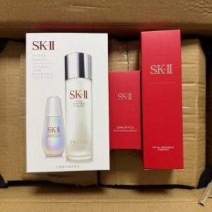💹180✍️明通版本/新版
最新版SK神仙水小灯泡两件套 
件12套 配中文标 现货