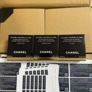 💹45✍️明通版本,新版
最新版 香奈儿散粉便携装6g 打12粒 件96粒 配中文标 日期标 现货3色 10/12/20 全对版质量