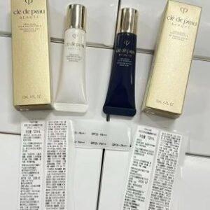 💹25✍️明通版本/小样12ml
CPB肌肤之钥日夜乳液12ml.市场独家私模 对版包材 对版盒子 可配中文标 需要下单备注!