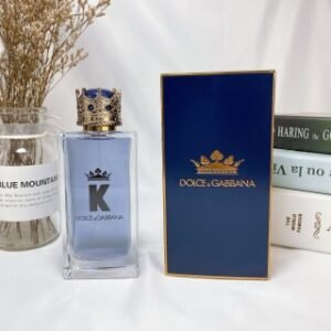 💹50✍️专柜版本
杜嘉班纳2019新品 K 皇冠儒雅男士淡香水EDT100ml

前调 ：柑橘 。柠檬, 血橙。
中调： 青椒 。杜松子
后调： 雪松 。香根草。广霍香