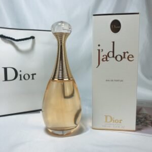 💹40✍🏻专柜版本,50-100ml同价
迪奥真我香水100ml 经典款
