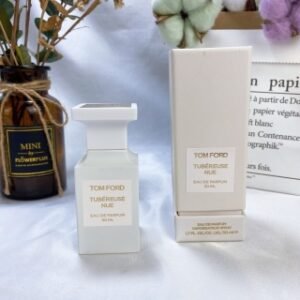💹45✍️专柜版本
6169TF赤裸晚香玉50ml！