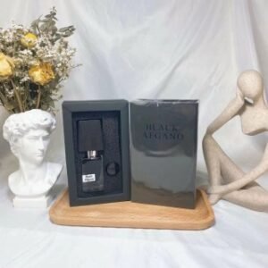 💹50✍️专柜版本
840061德国Nasomatto Black Afgano纳斯马图黑色烟草香水30ml！