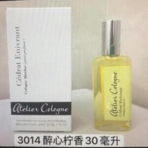 💹40✍️专柜版本,
欧珑香水30ml!味道:醉心柠香,香浓橙花,加州盛夏,情柚独钟,无极乌龙,赤霞橘光,流金木香,阳光柠檬,战地鸢草