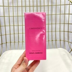 💹45✍️专柜版本
杜嘉班纳塔罗牌皇后粉红瓶100ml