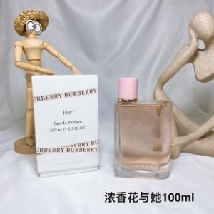 💹50✍️专柜版本
巴宝莉花与她edp女士浓香水100ml