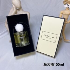 💹55✍️专柜版本
 JoMalone2022年祖玛珑祖马龙限量地中海花园-海苦橘香水100ml
Bitter Mandarin Cologne
前调：黄色柑橘心
微酸的活力清醒感。
中调：橙子
苦涩中伴着浓郁的橙香。
后调：琥珀
用木质温暖包裹香味音符，让结尾片刻充满性感。