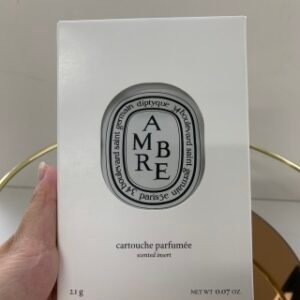 💹35✍🏻专柜版,
蒂普提克车载香薰走珠!味道:34号圣尔曼大道(经典香),AMBER琥珀(温暖木香),GINGERBER生姜和柠檬(干爽甜澈),FIGUIER无花果(植物香),ROSES玫瑰(花香调),BAIES浆果(果香调),Orange Blossom Flower橙花(花香调),Tubereuse晚香玉(木香调)。
