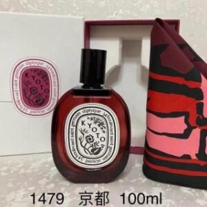 💹55✍🏻专柜版，
蒂普提克香水100ml 限量版！6个味道：京都，玫瑰之水，杜桑，水中影，清晨百合，感官之水。