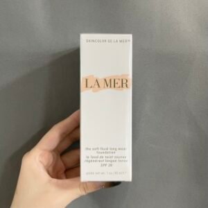 💹30✍️专柜版本
海蓝之谜鎏光焕变粉底液30ml！色号：1#，2#，3#。