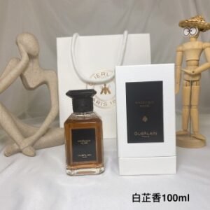 💹75✍️专柜版本,白芷香100ml
Guerlain/娇兰艺术沙龙系列香水100ml
白芷香
香调:东方花香调
前调:当归梨粉红胡椒
中调:茉莉葛缕子
后调:香草当归雪松
属性:中性香