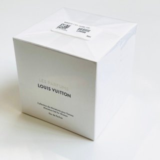 💹90✍️专柜版本
LV七龙珠香水小样10ml七件套!内含:10ml×10。味道:
10ml风中玫瑰(RosedesVents)
10ml星情(EtoileFilante)
10ml动心(CeurBattant)
10ml追梦(Attrape-Rêves)
10ml暗涌(MatièreNoire)
10ml破晓(LeJourSeLève)
10ml逸时(HeuresdAbsence)