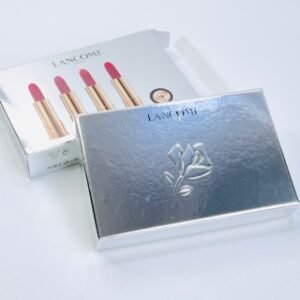 💹50✍️专柜版本
兰蔻小蛮腰黑管口红小样四件套！内含：1.6g×4。色号：196哑光，295哑光，274哑光，505哑光。