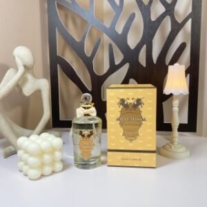 💹58✍️专柜版本
Penhaligon's潘海利根Artemisia阿提密西亚致命温柔女士香水100ML
 香调：东方花香调
 前调：油桃 、绿色气息
 中调：青苹果、铃兰、绿茶、茉莉、香草、紫罗兰
 基调： 麝香、琥珀、檀木、橡苔