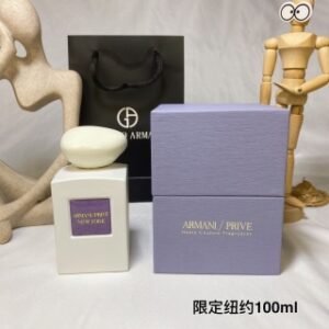 💹65✍🏻专柜版
阿玛尼私藏系列香水限量款100ml!味道:纽约。