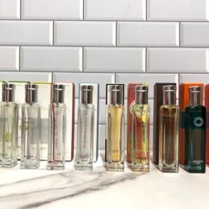 💹20✍️专柜版本
爱马仕试管香水15ML 10款：屋顶花园，尼罗河，李先生，橘彩，篮彩，一日之光，丝巾，大地，橘绿之泉，血色大黄。