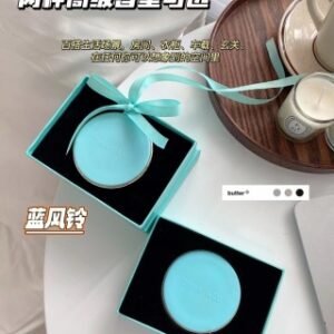 💹42✍️专柜版本
(蒂芙尼车载香薰)🔜味道:蓝风铃,英国梨