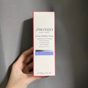 💹35✍🏻专柜版,
资生堂悦薇日间乳75ml!紧致,提升,匀白,滋养四大功效,作为日乳少不了防晒,含有SPF30pa+++,节省了擦防晒的步骤完全满足在室内上班的使用。