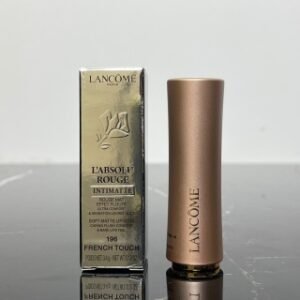 💹30✍️专柜版本，
新版 兰蔻小蛮腰粉金管口红3.4g，9色：196#274#276#278#289#299#330#362#888# 👉新款兰蔻小蛮腰粉金管口红，美到爆！！新壳子手感和颜值都好爱❤️顺滑显色又不干。