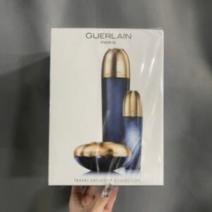 💹260✅ 专柜版，
娇兰御廷兰花三件套！内含：五代5G面霜50ml+眼唇霜15ml+超升提拉精华30ml。
