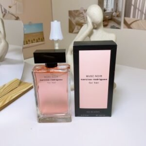 💹50✍️专柜版本
纳西素深邃迷情版100ml