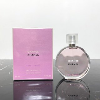 💹40✍🏻专柜版本
香奈儿邂逅系列香水35ml!3个味道:edt淡香粉色,绿色,黄色。