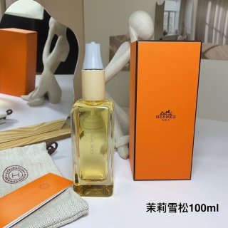💹65✍️专柜版本
爱马仕闻香系列雪松茉莉香水100ml
🔜 一比一质量❗️爱马仕闻香系列-茉莉雪松100ml
Hermes Hermessence Cedre Sambc
香调:木质东方调
气味:雪松茉莉