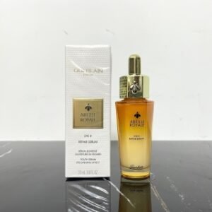 💹35✅ 专柜版，
娇兰帝皇蜂姿眼部精华20ml！富含94%源自天然的成分，娇兰黑蜂眼部修护科技，融合多种甄选蜂蜜和蜂皇浆，专利r黑蜂修护科技]放大眼周轮廓，同时改善眼周疲惫现象提拉紧致√平滑眼周肌肤√淡化眼纹√黑眼圈和眼袋明显改善。