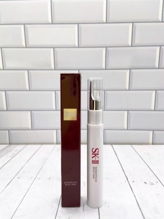 💹30✍🏻专柜版,
SK淡斑美白精华笔15ml!别看他这么小一点点,是小灯泡的100倍浓缩,超级浓缩精华!再配合他的黑科技磁能笔头,更加提升淡斑效果!这个产品,必火的,现在不用搭配还能买到,赶紧来买~下一轮断货王!