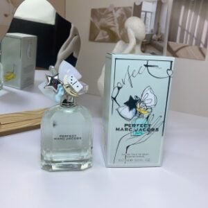 💹75✍️专柜版本
马克莫杰玩美小姐edt女士淡香水23款100ml!