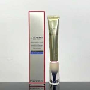 💹33✍️专柜版本
资生堂悦薇纯A小针管眼霜20ml🔜2015I1编码!2021年最新版❗️资生堂悦薇纯A小针管,质地是不厚重而且滋润感很强的乳霜质地,每次用完眼周的水润感和弹润感是马上能感受到的。里面含有的纯A醇主打抗皱,它是高浓度高活性的纯A醇,和市面上的其他A醇衍生物不同,更纯改善皱纹的效果越好~里面还添加了悦薇产品线的贵妇成分抗老复合植萃VP8哦,可以促进胶原蛋白的新生,延缓眼周老化。总的来说,成分和包装都很用心,如果已经有眼周小细纹小干纹,或者想要预防眼周纹路的姐妹,墙裂推荐可以试试它💢