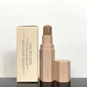 💹28✍️专柜版本
蕾哈娜修容棒！色号：01#。不好用倒立蹦迪!!FB修容棒!!一只这个修容棒，可以用将近两到三年。而且我从来没有找到过如此自然的灰色调的修容犹豫的包子赶紧冲吧!#修容